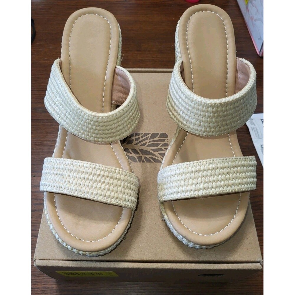 New in Box Mikarka Woven Raffia Espadrille Wedge Sandals - Size 8 - Picture 2 of 5